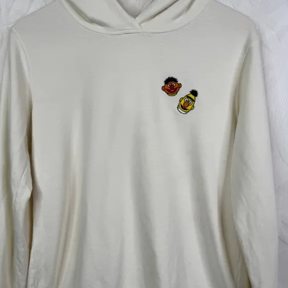 KAWS x Uniqlo x Sesame Street XX‎ Sweatshirt Hoodie 2018 Size M Orange Size M - Image 11