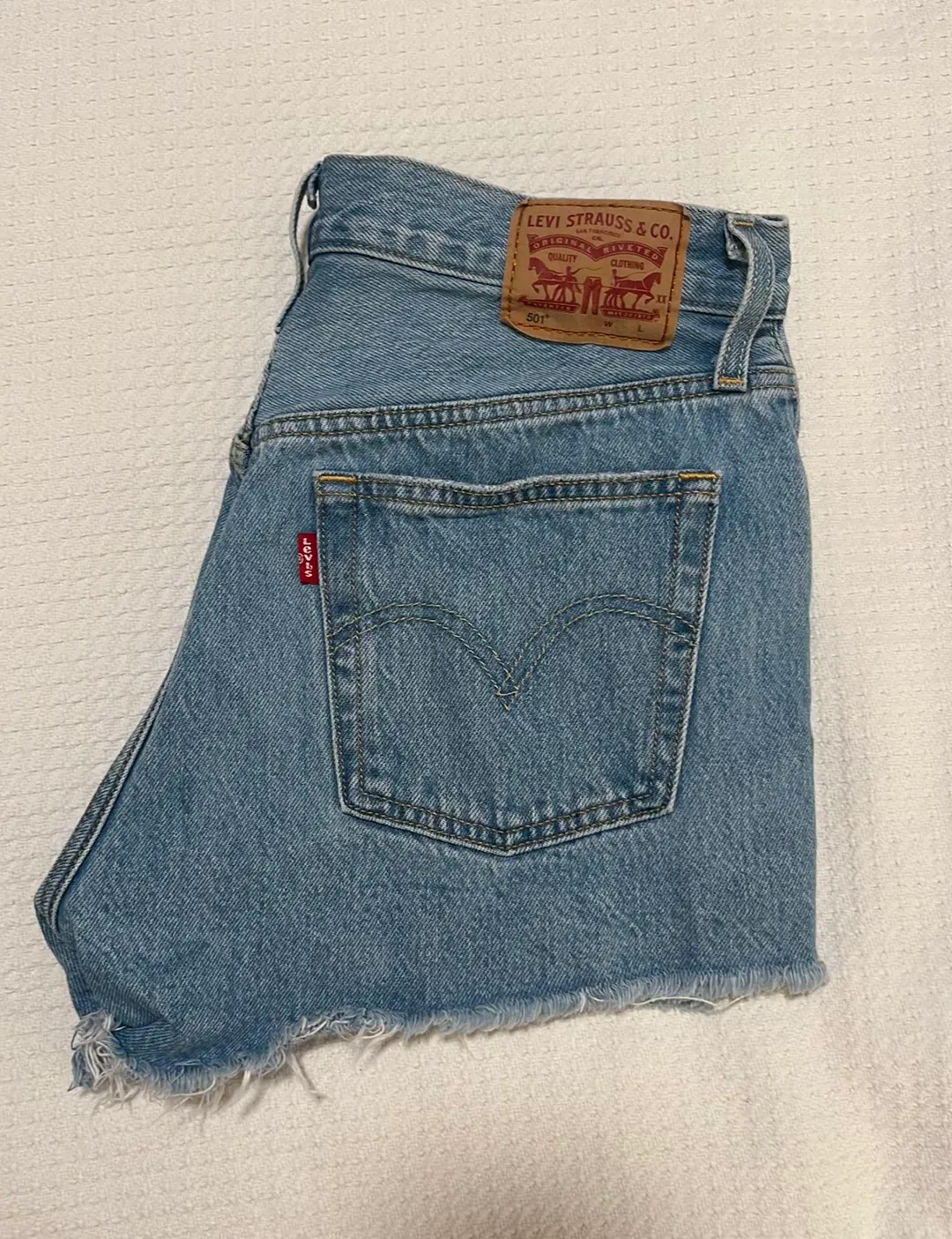 Levi’s 501 Shorts - Image 3
