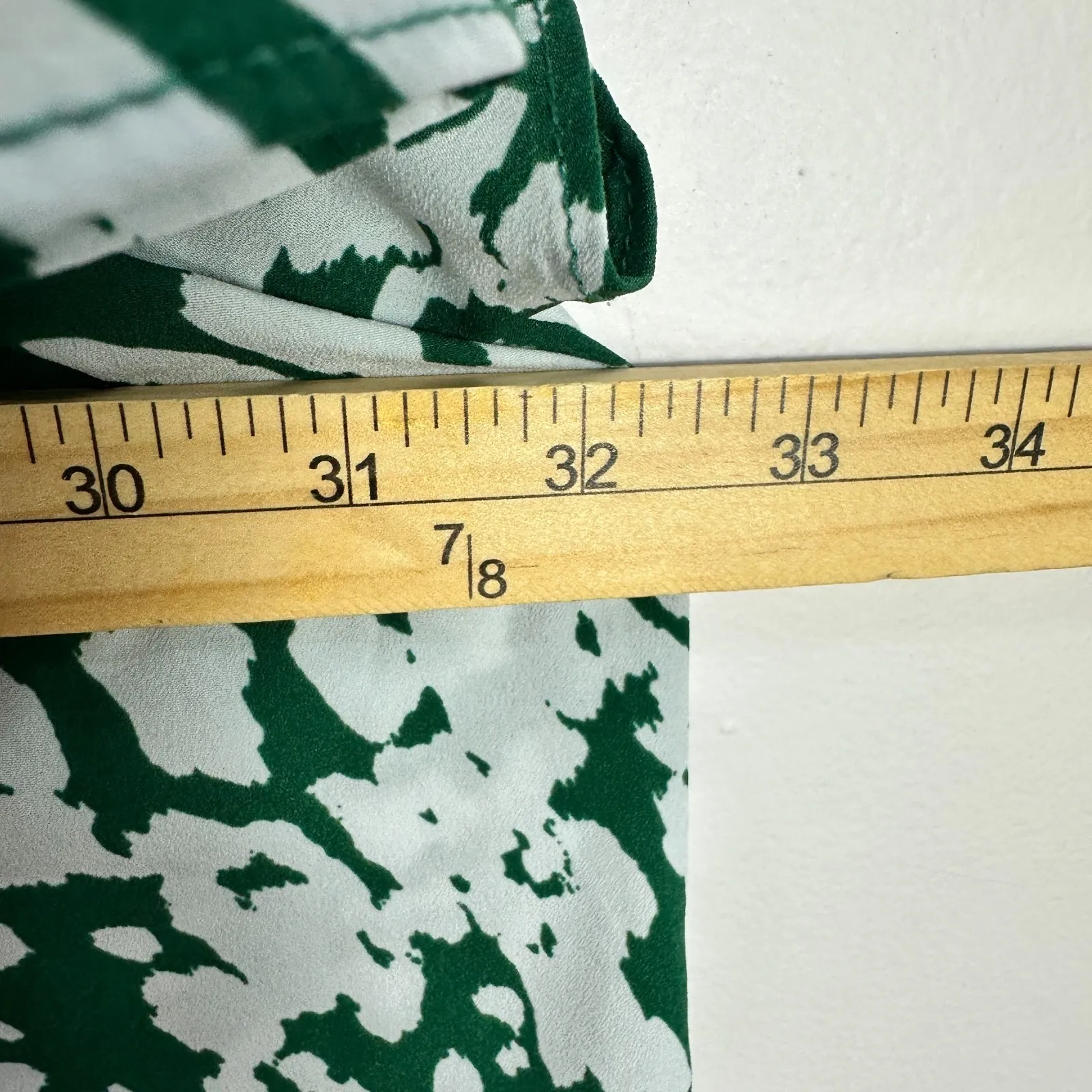 Lane Bryant Blouse 26 Green White Abstract Ruffle Sleeve Artsy Boho Resort Flowy - Image 7