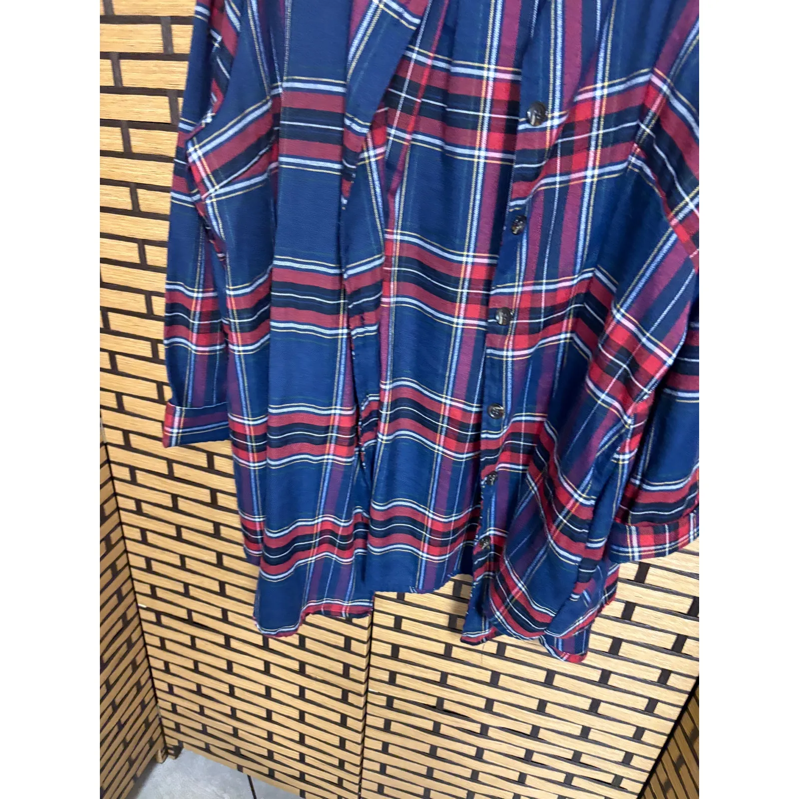 LuLaRoe  Navy Plaid Button Down Shirt Size 3X - Image 4