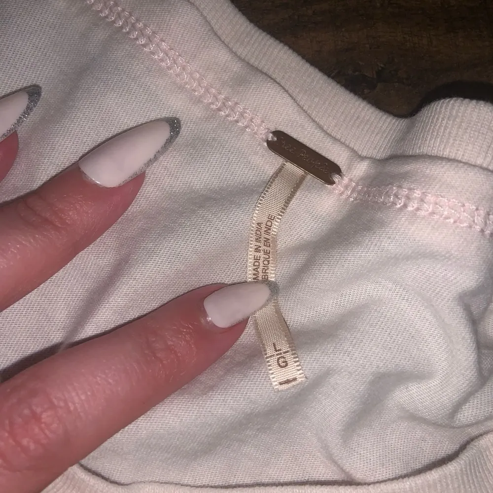 $108 Free People Tranquility Tee Pink / cream Large crochet boho distressed top - Image 4