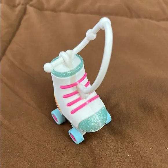 Hand Sanitizer Roller Skate Keychain - White and Pink Bath and Body Works - Image 3