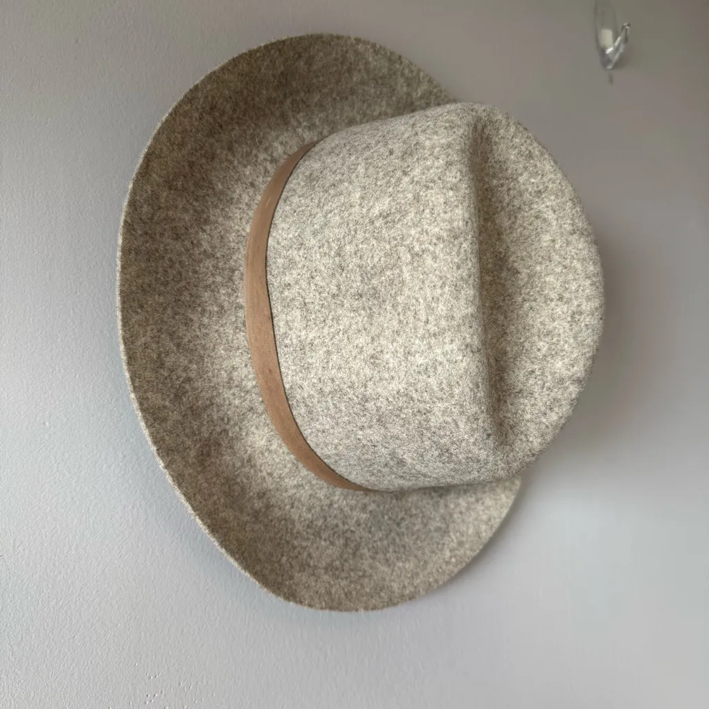 Janessa Leoné Women’s‎ Structured Wool Fedora Hat Taupe Beige Size Medium Tan - Image 4