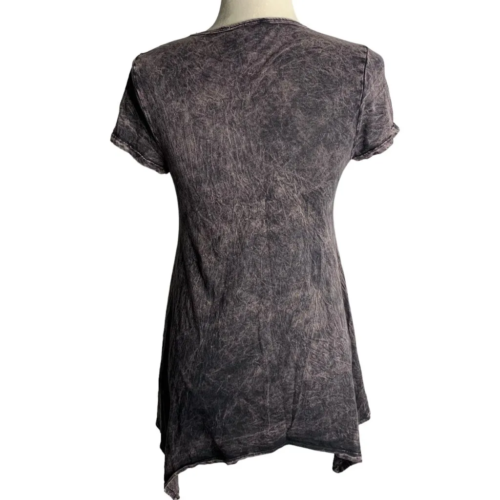 Romeo & Juliet Handkerchief Hem T Shirt S Black Pink Short Sleeves Heart Scoop - Image 4