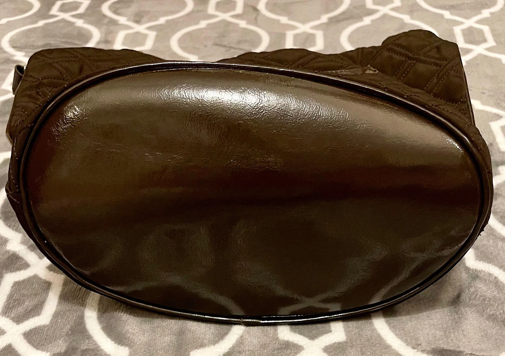 Vera Bradley Quilted Chocolate Hobo Bag - Image 6