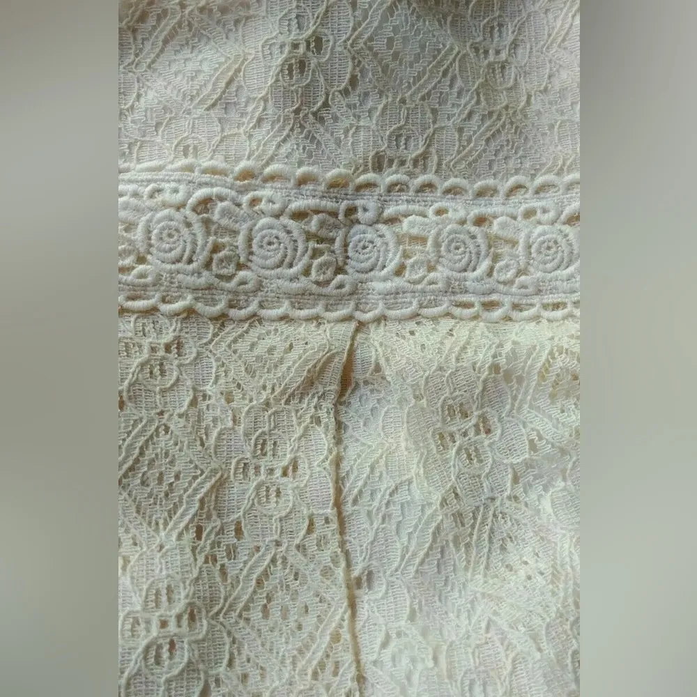 Soiéblu Ivory Lace Illusion Sweetheart Neckline Knee-Length ModCloth Dress Large - Image 5