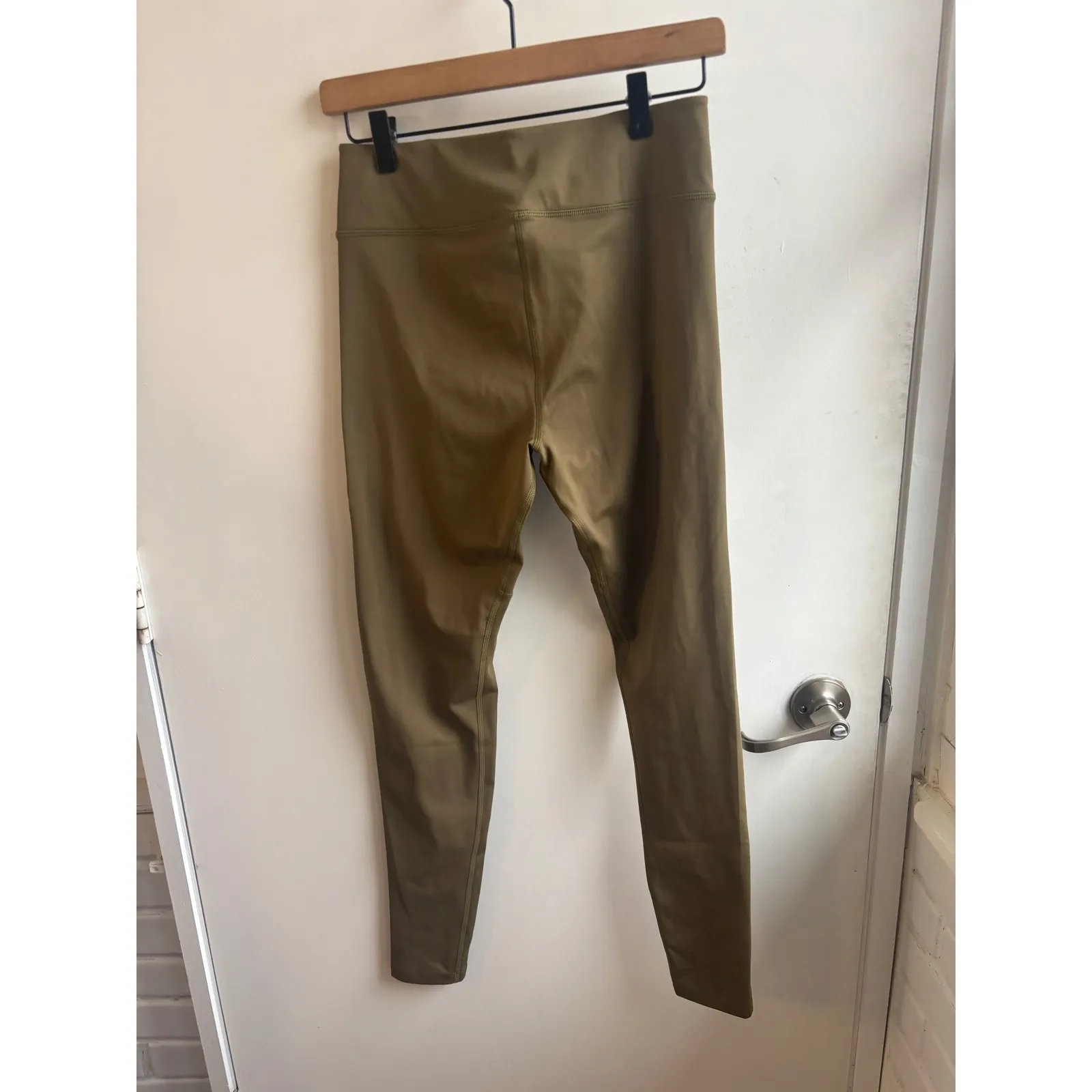 Girlfriend Collective Compressive Leggings Size 4 athleisure yoga exercise - Image 3