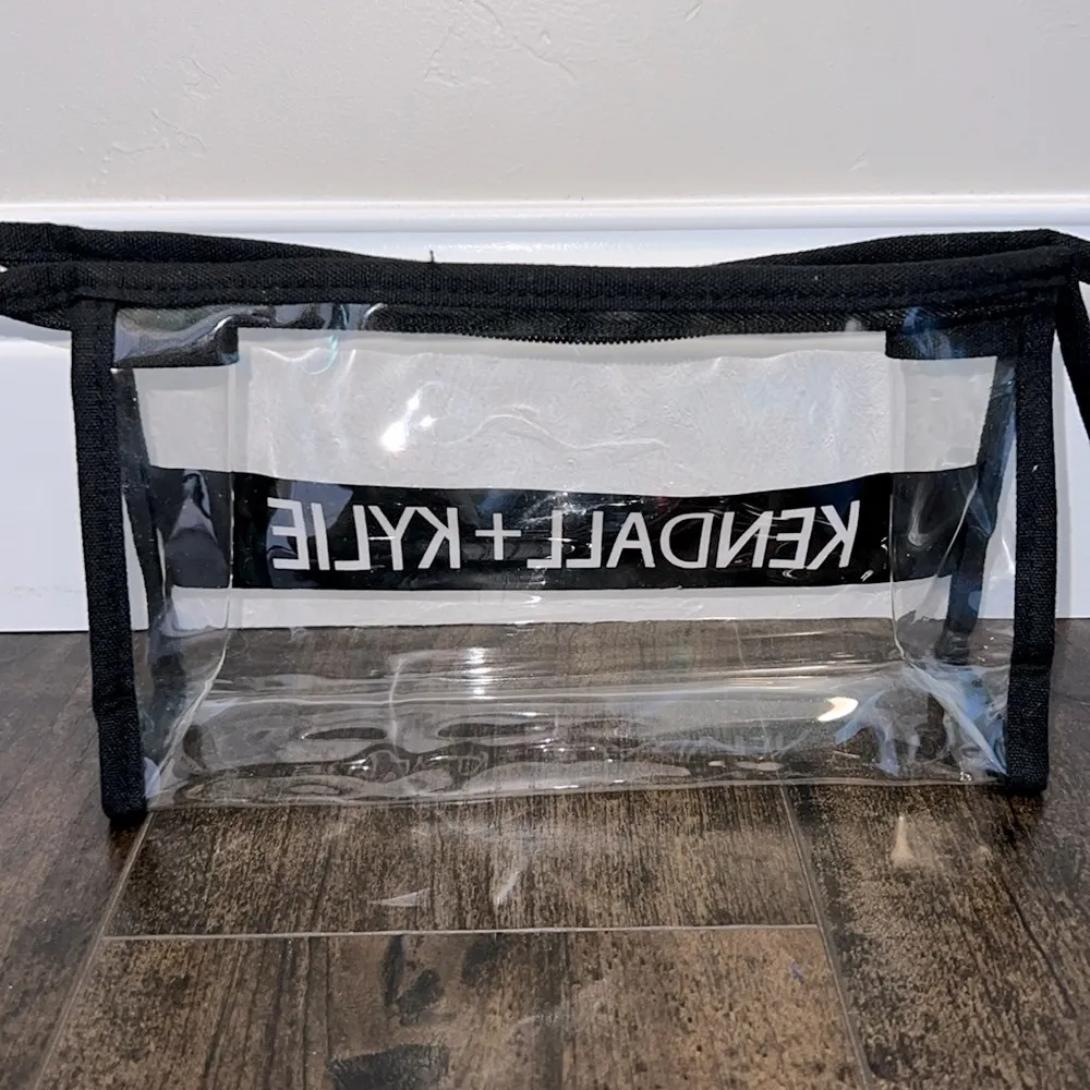 NEW Kendall + Kylie Clear Makeup Bag - Image 2