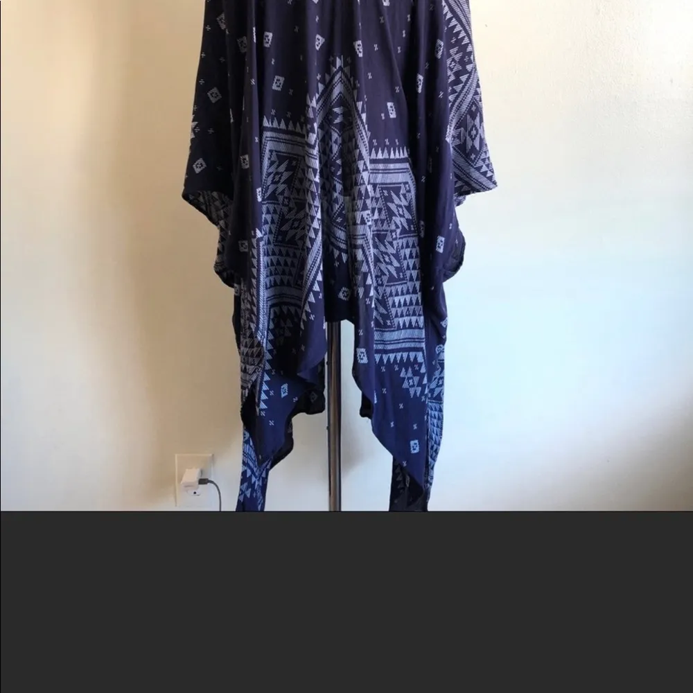 Urban Outfitters Kimono OS - Image 8