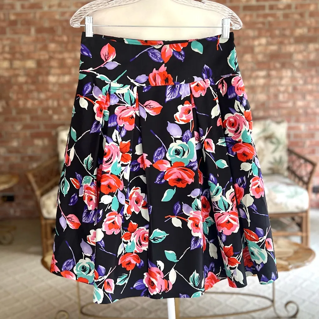 Express Skirt Black Multi Floral Silk High Waist Full 8 Cocktail Party Chic Glam - Image 10
