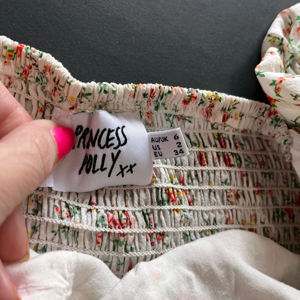 PRINCESS POLLY Autumn Floral Off Shoulder Ruched Crop Top Women’s Sz 2 XS EUC - Image 4