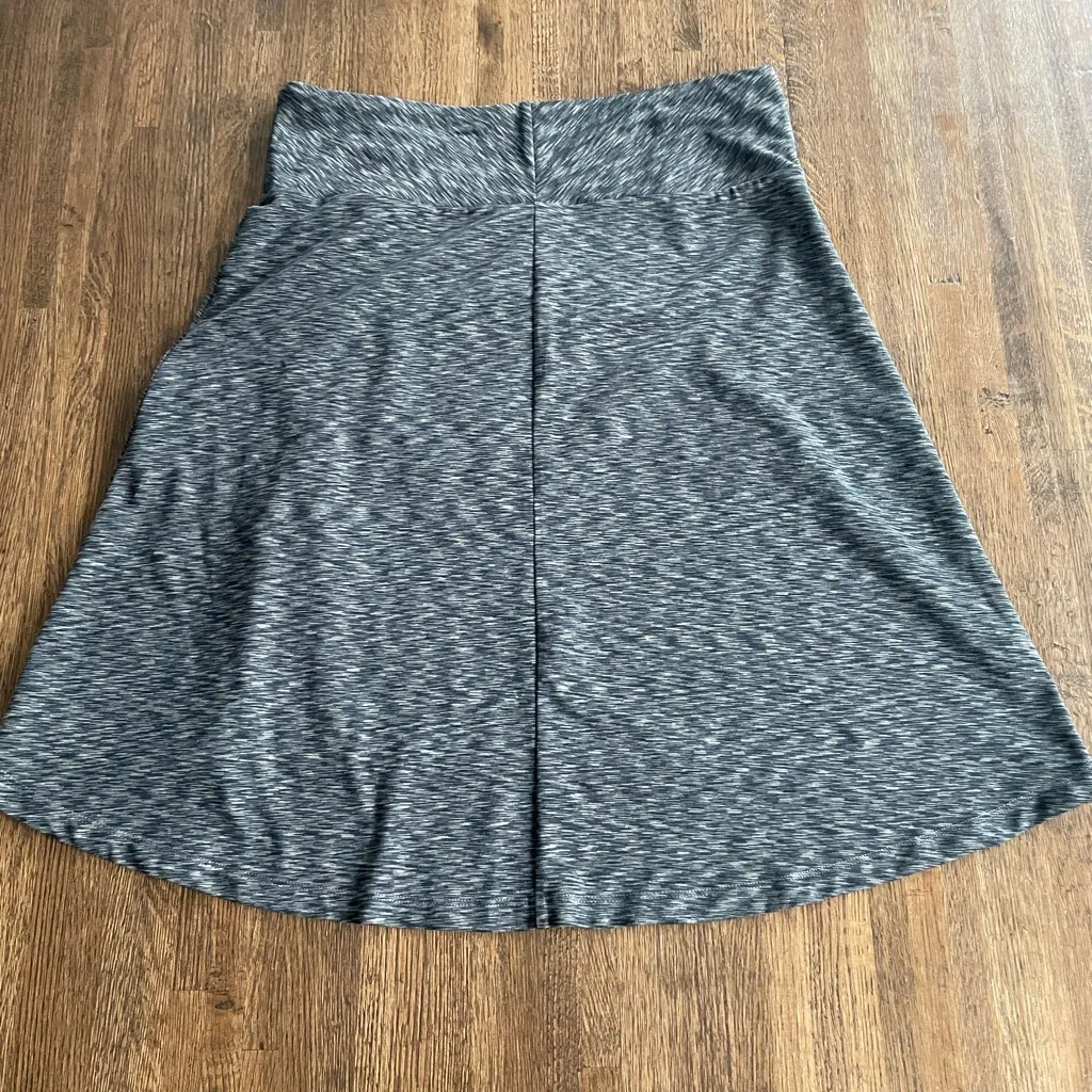 North Face Skirt - size Medium - Image 2