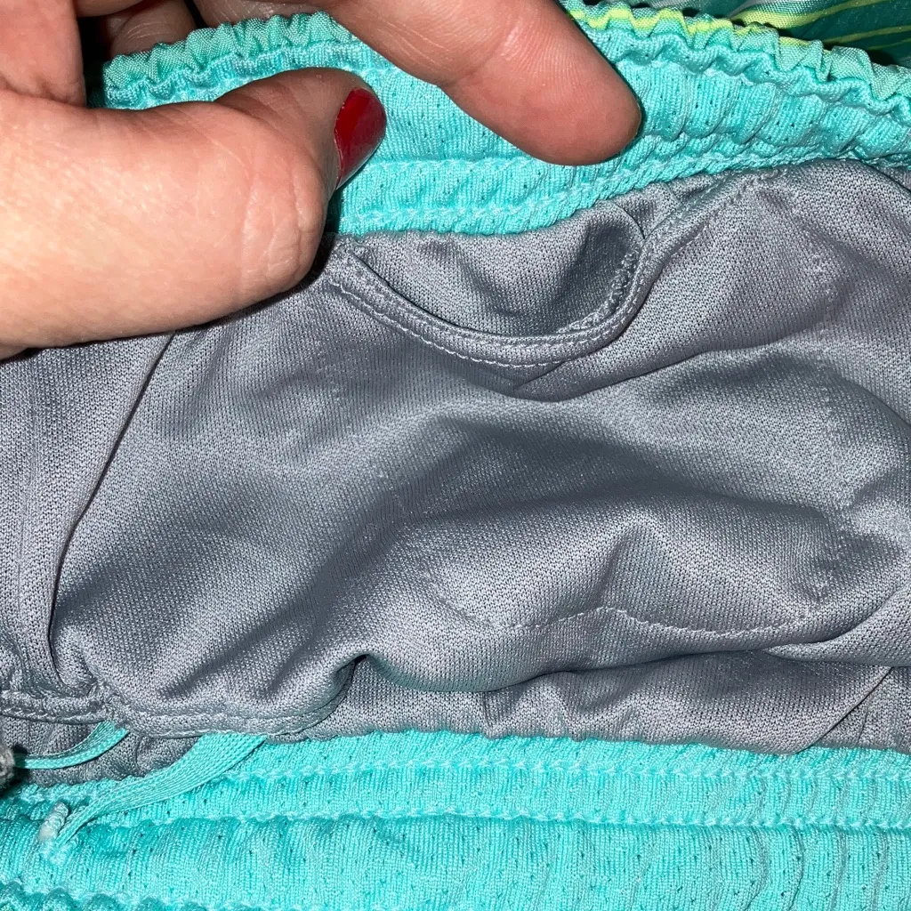 🔹4 for $30 Nike Dri-Fit Shorts, Small - Image 5