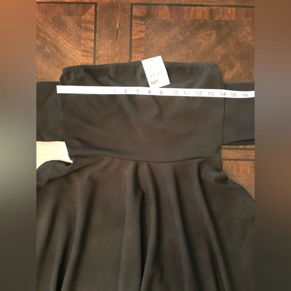 NWT Black Quiz Midi Dress with Handkerchief Hem and criss - Image 6