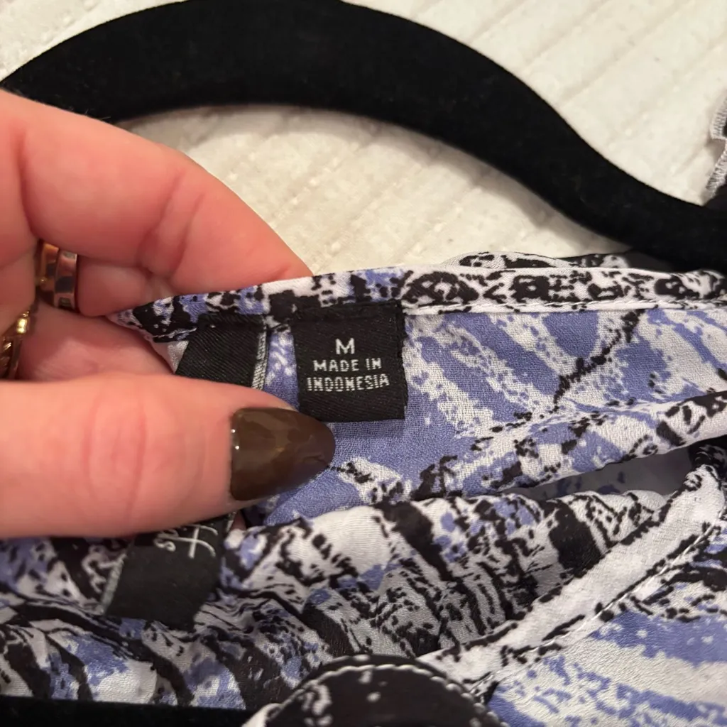 Essentials by Milano Euro Whimsy Fairy Button Up Women's Top Blue Black Ruffle M Size M - Image 10