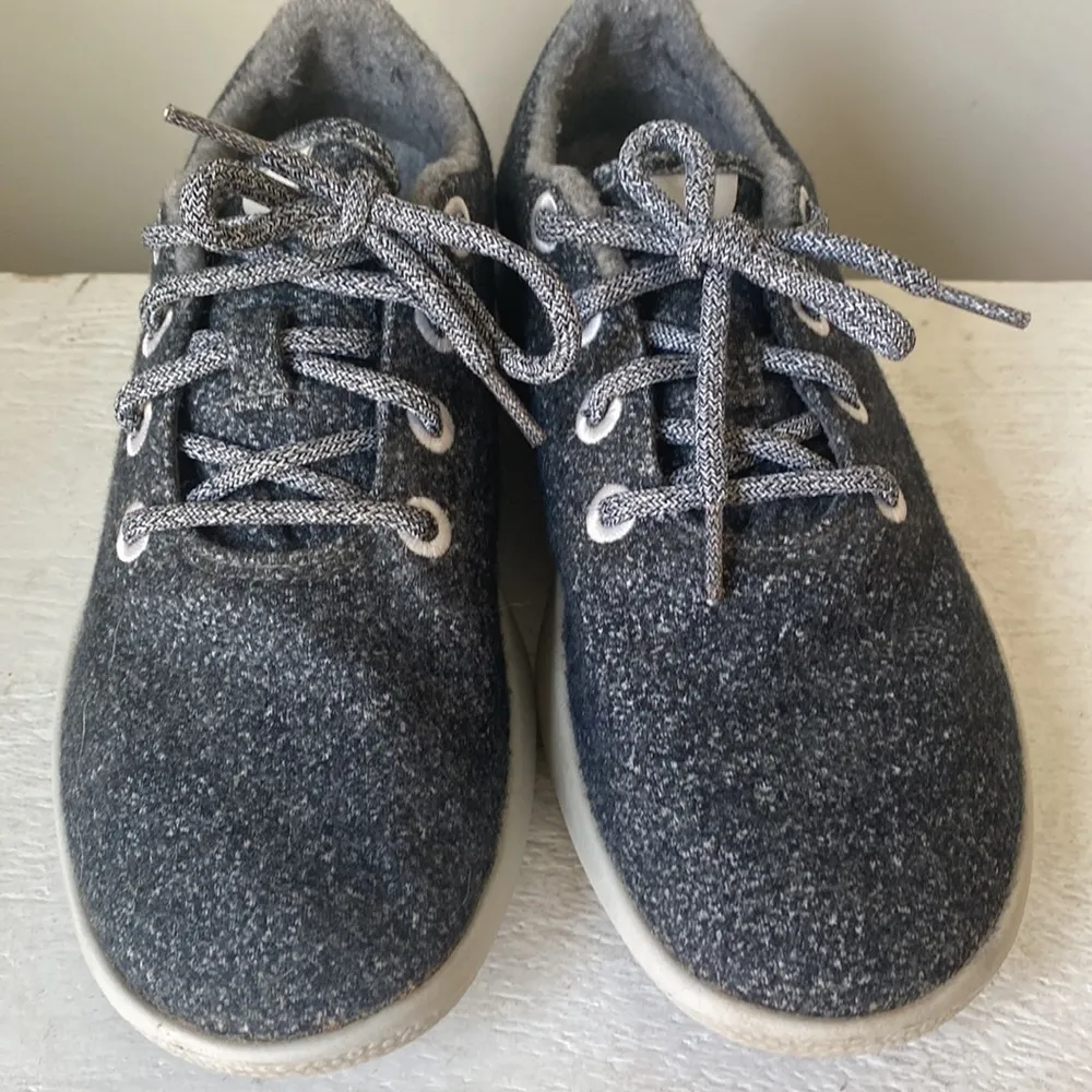 ALLBIRDS Gray Wool Runners women’s size US 10 - Image 2