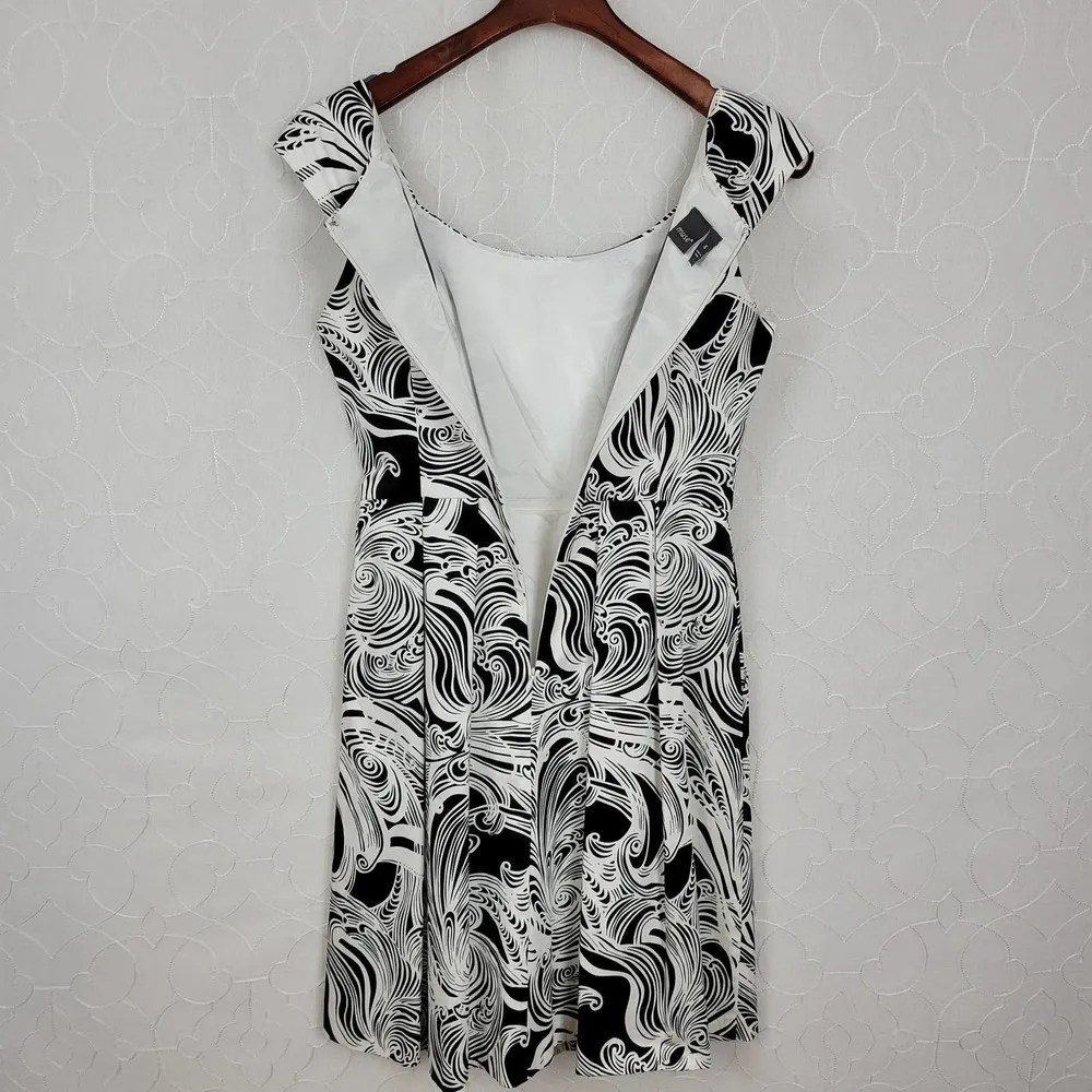Muse Womens Dress Size 4 Black & White Swirl Print Fit & Flare Cap Sleeve Mini - Image 4