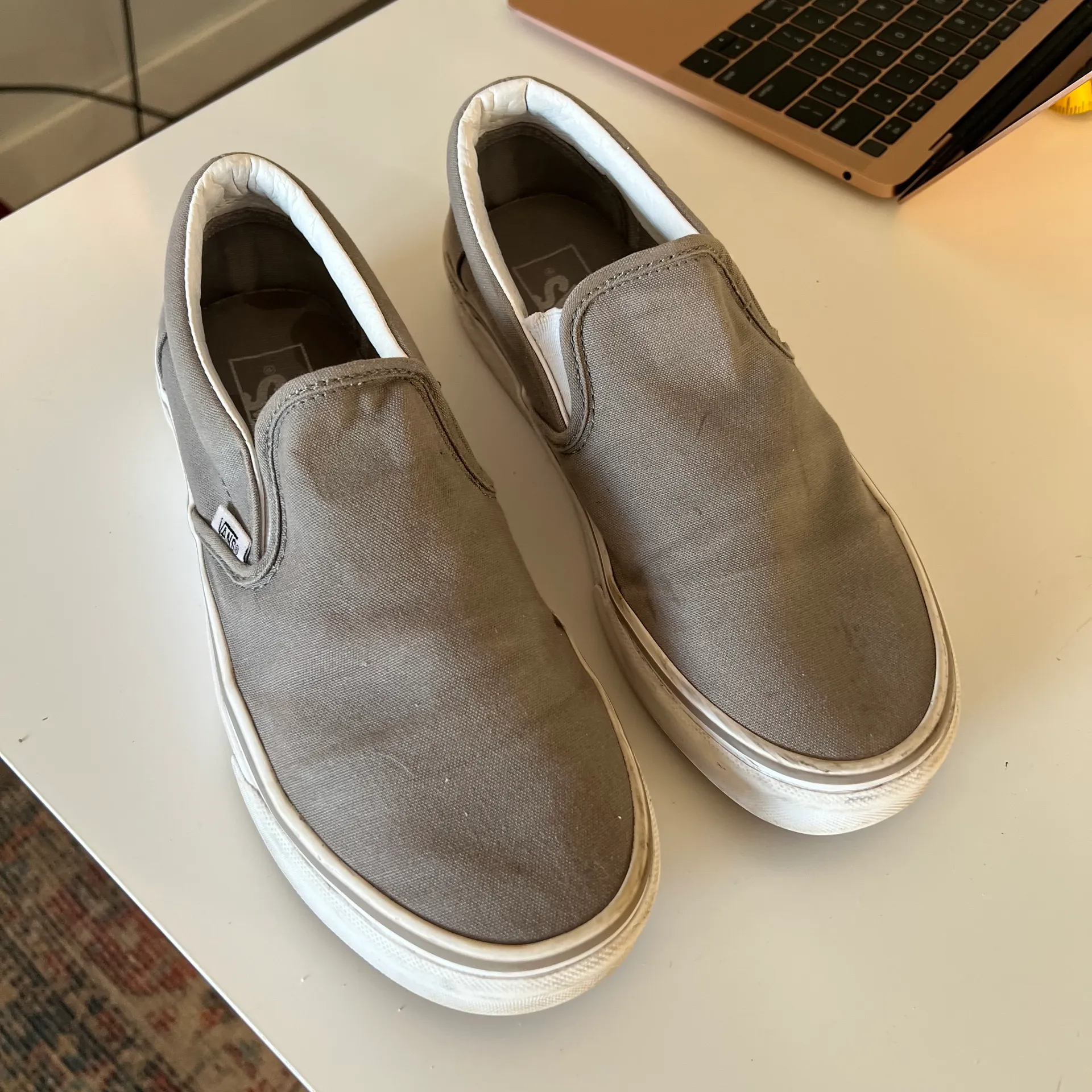 Vans classics slip on Grey Wild Dove/True White size 8.5 - Image 8