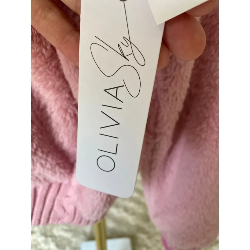 Olivia Sky Blush Bomber Jacket Fuzzy Cozy Winter Buttery Soft Zip Baddie NWTs M - Image 8