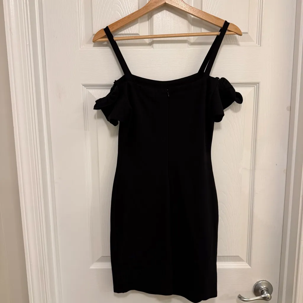 NWT Black Swan Off the Shoulder Bodycon Mini Dress - Image 4