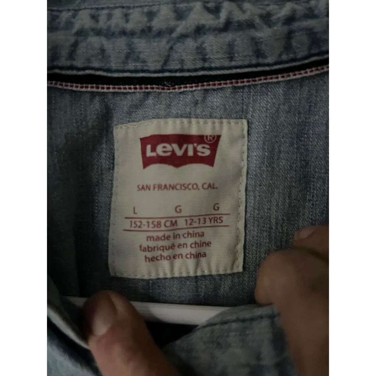Levi's Denim Button-Up Shirt size Large - Image 4