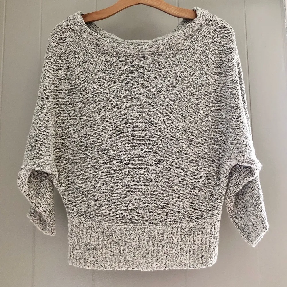 Bp Nordstrom Off Shoulder Boucle Sweater XS Women’s Grey 3/4 Sleeves Knit Top - Image 6