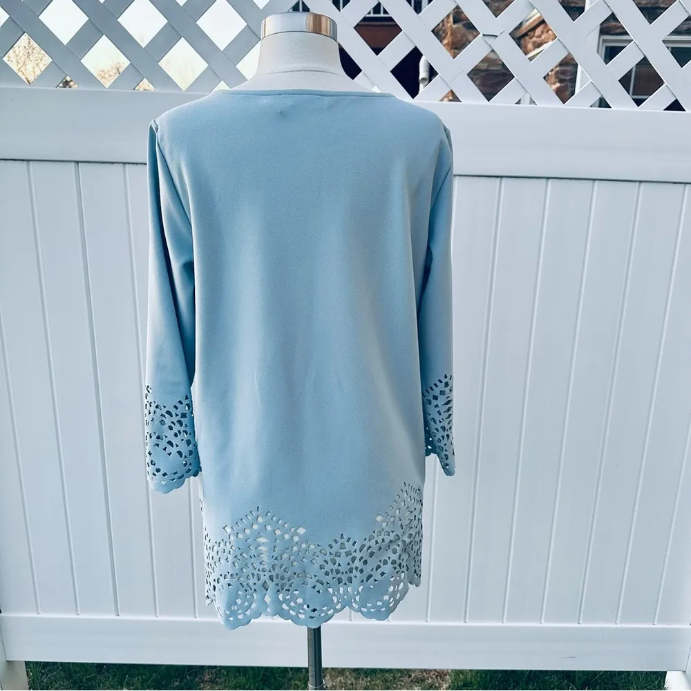 Dennis Basso Luxe Crepe Laser Cut Top - Image 9