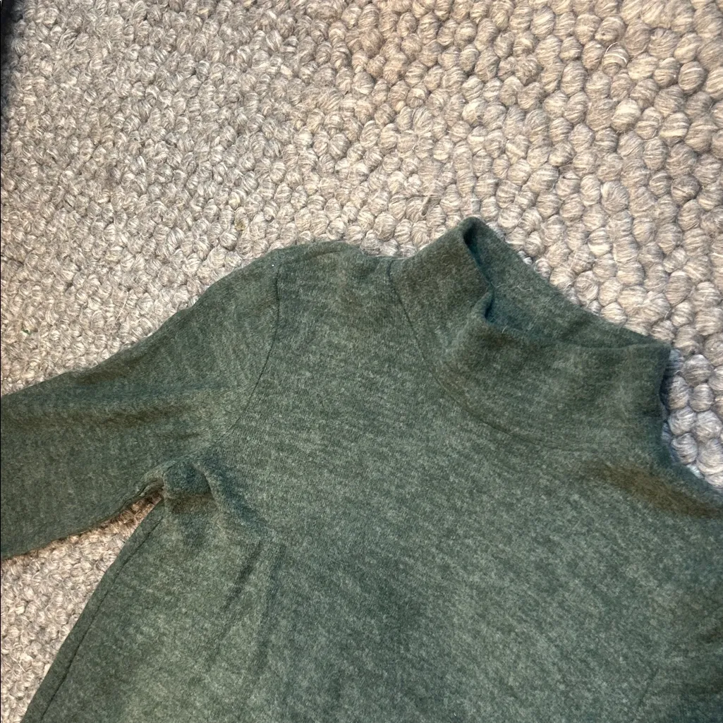ZARA  Green Cozy Oversized LS Turtleneck Dress Size Medium - Image 4
