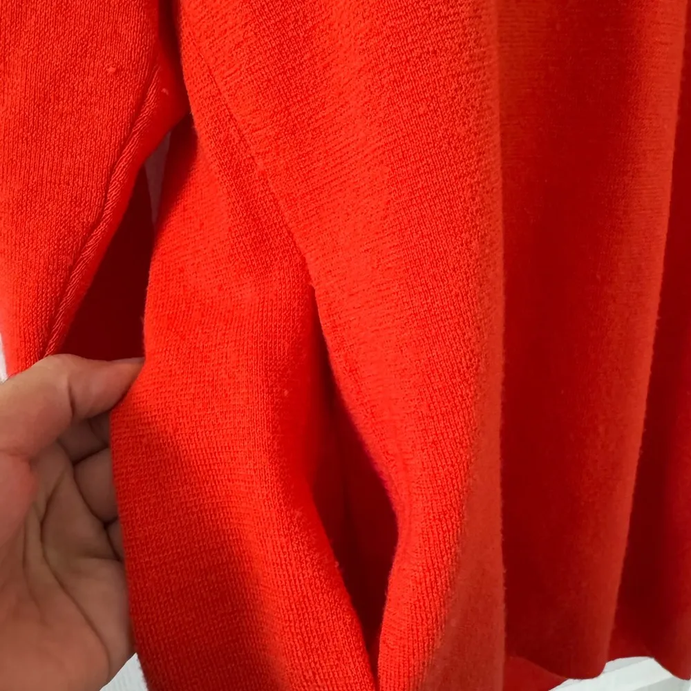 J. Crew Oversized Merino Wool Sweater size small orange v neck pockets - Image 4