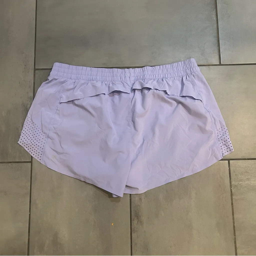 Athleta Hustle 3” Short in Periwinkle - Image 4