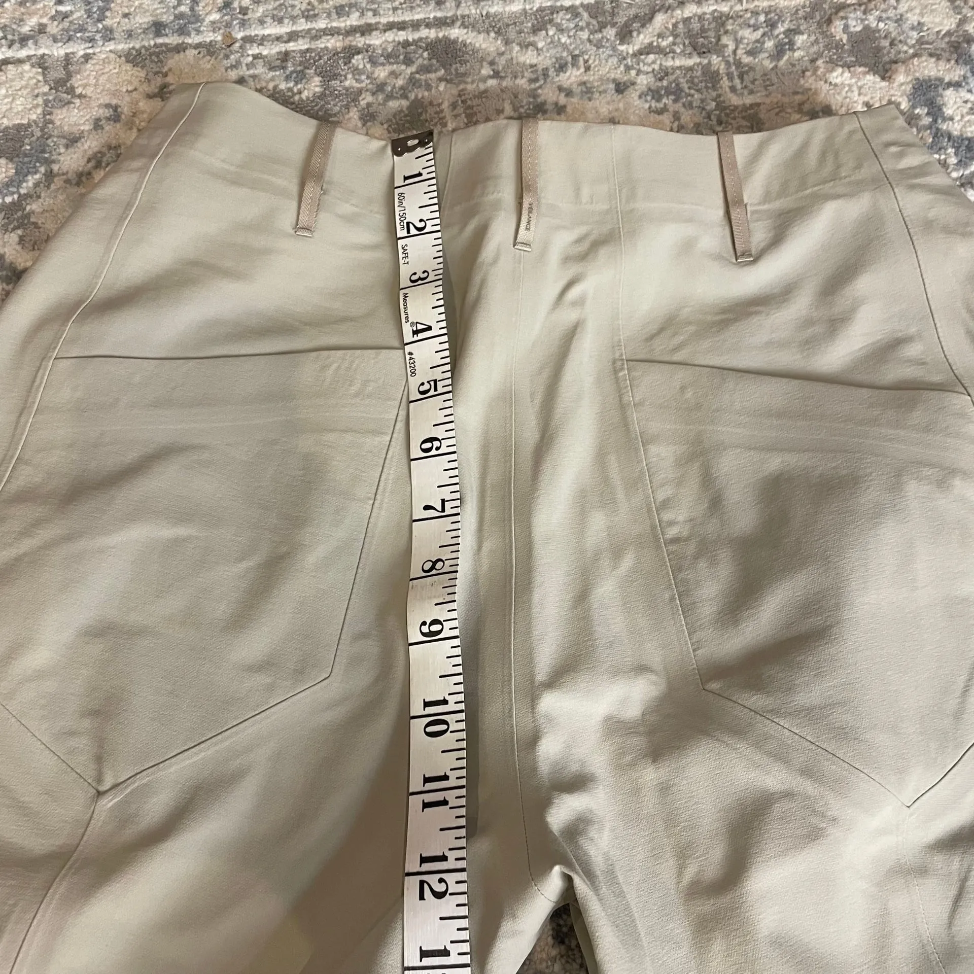 Arc'teryx Veilance Women's Belfry Trousers Tan Size 2 - Image 6