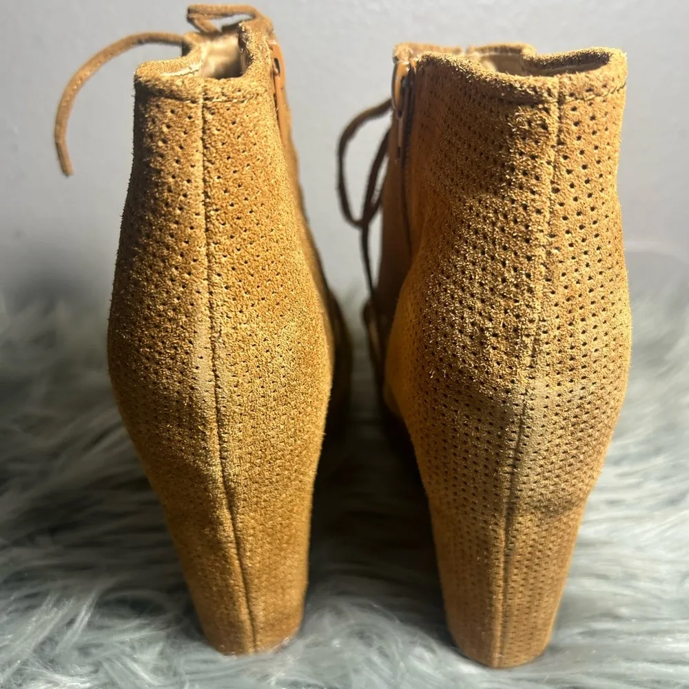 Jeffrey Campbell Mary Roks Perforated Suede Wedge Peep Toe Booties Tan Sz 9 - Image 8