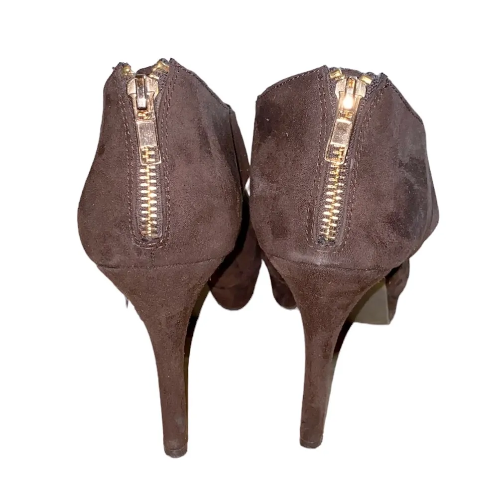 Cato Brown Faux Suede Open Toe Strappy Platform Heels - Image 6