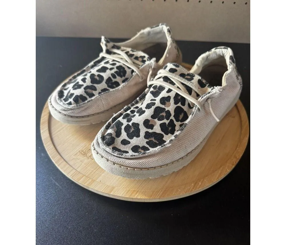 Hey Dude Wendy Woven Cheetah & Tan Slip On Shoes - Women's Size 6  EUC - Image 2
