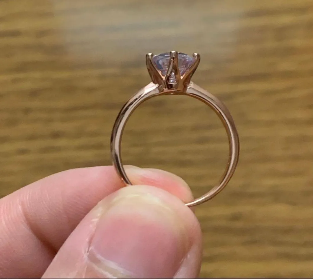 18K Rose Gold Diamond Ring Size 6 - Image 6