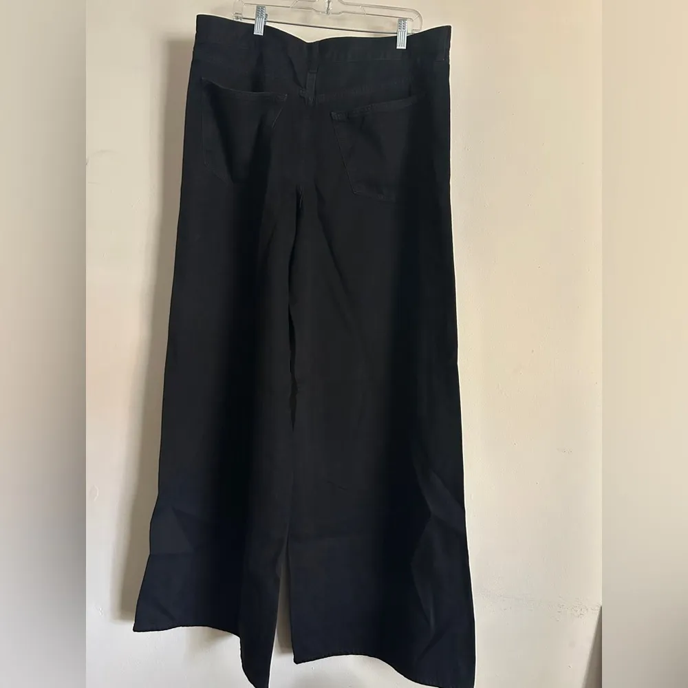 Universal Thread Women's Mid-Rise Super Wide Leg Jeans Size 16 - Image 2