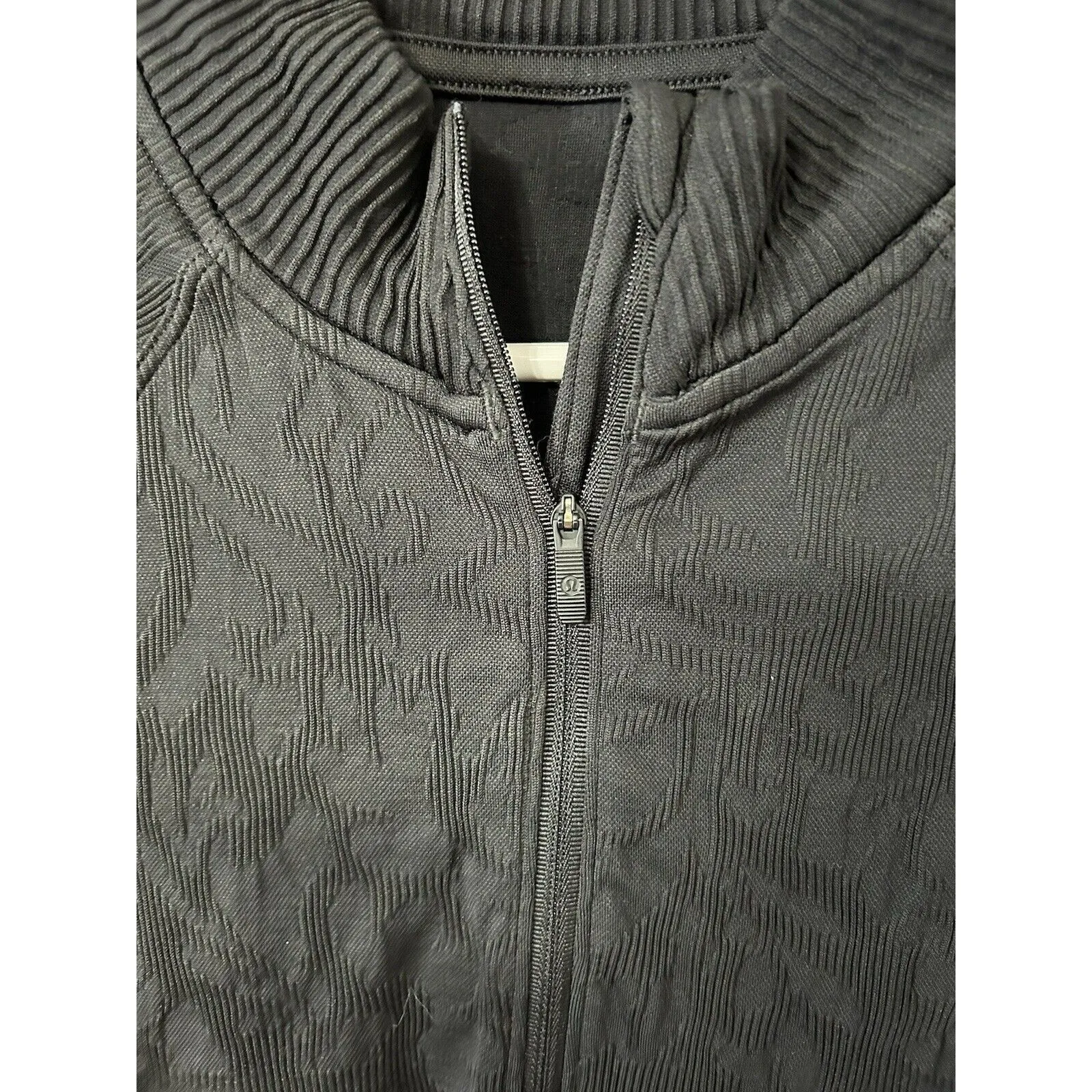 Lululemon Women’s Black Embossed Restless 1/2 Zip Long Sleeve Pullover‎ Size 8 - Image 2