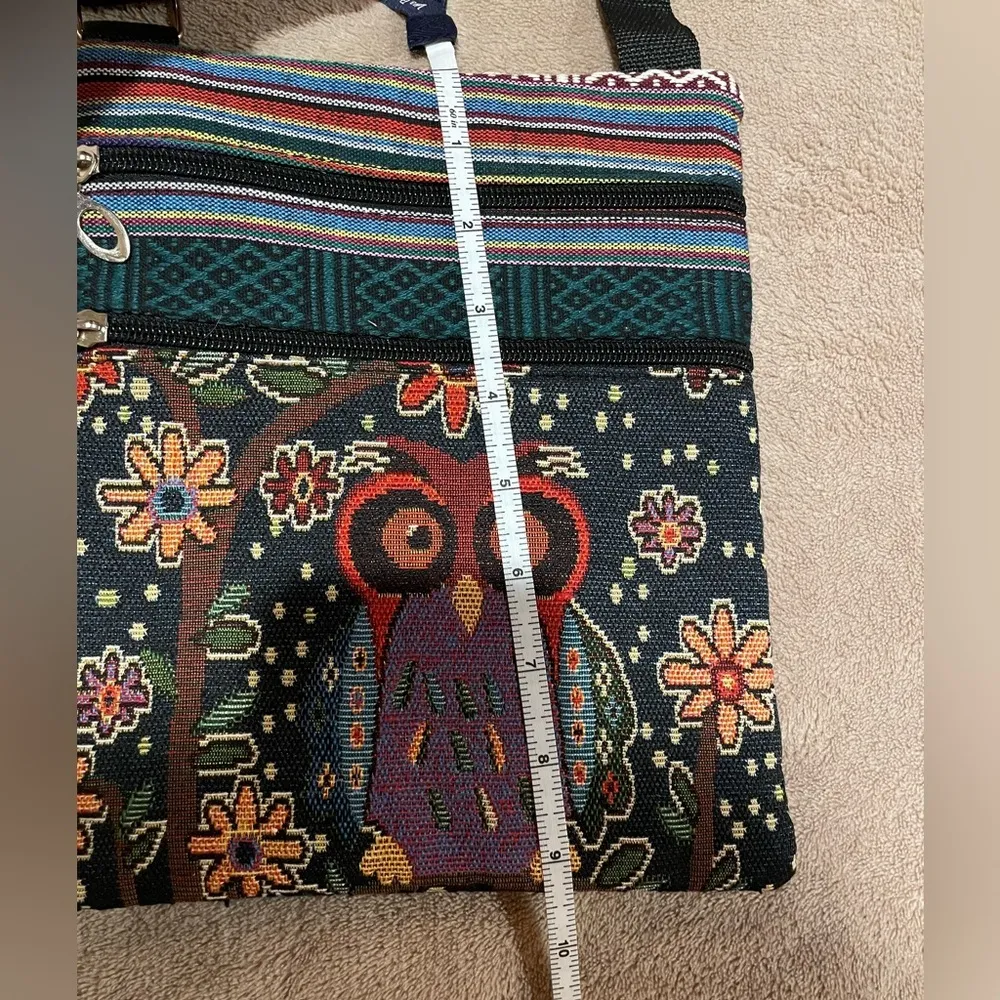 Owl embroidery two zipper bag NWOT has a lot of color details - Image 7