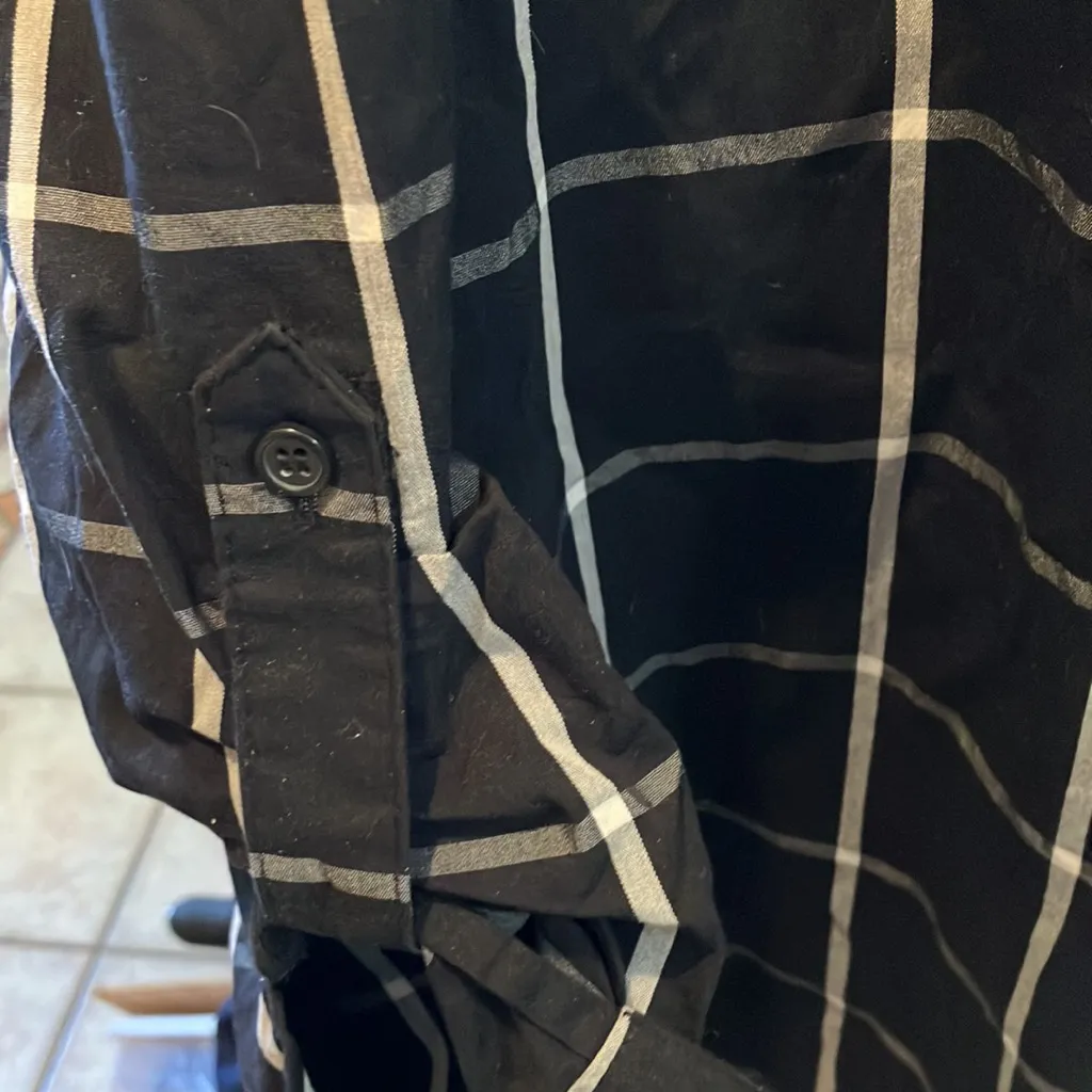 FINAL MARKDOWN Style and company blouse large - Image 2