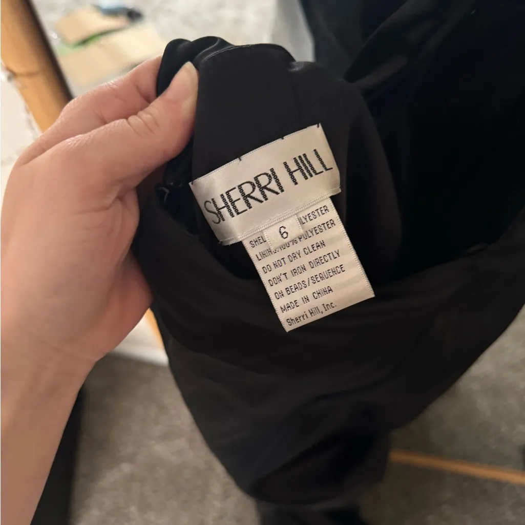 Sherri Hill Black Satin Sweetheart Mermaid Gown Unaltered - Image 3