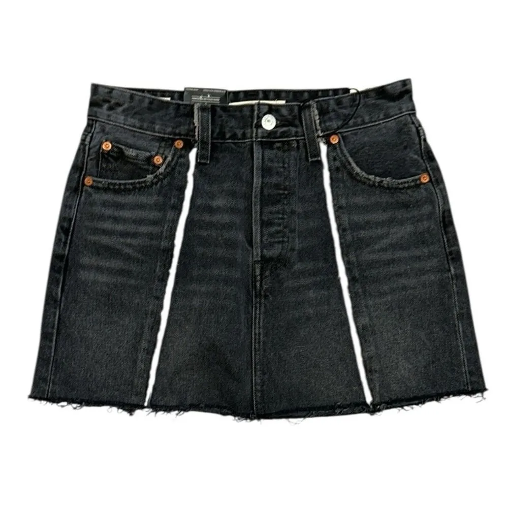 Levi’s  lack Wash Hem Mini Denim Skirt(Size 26) - Image 6