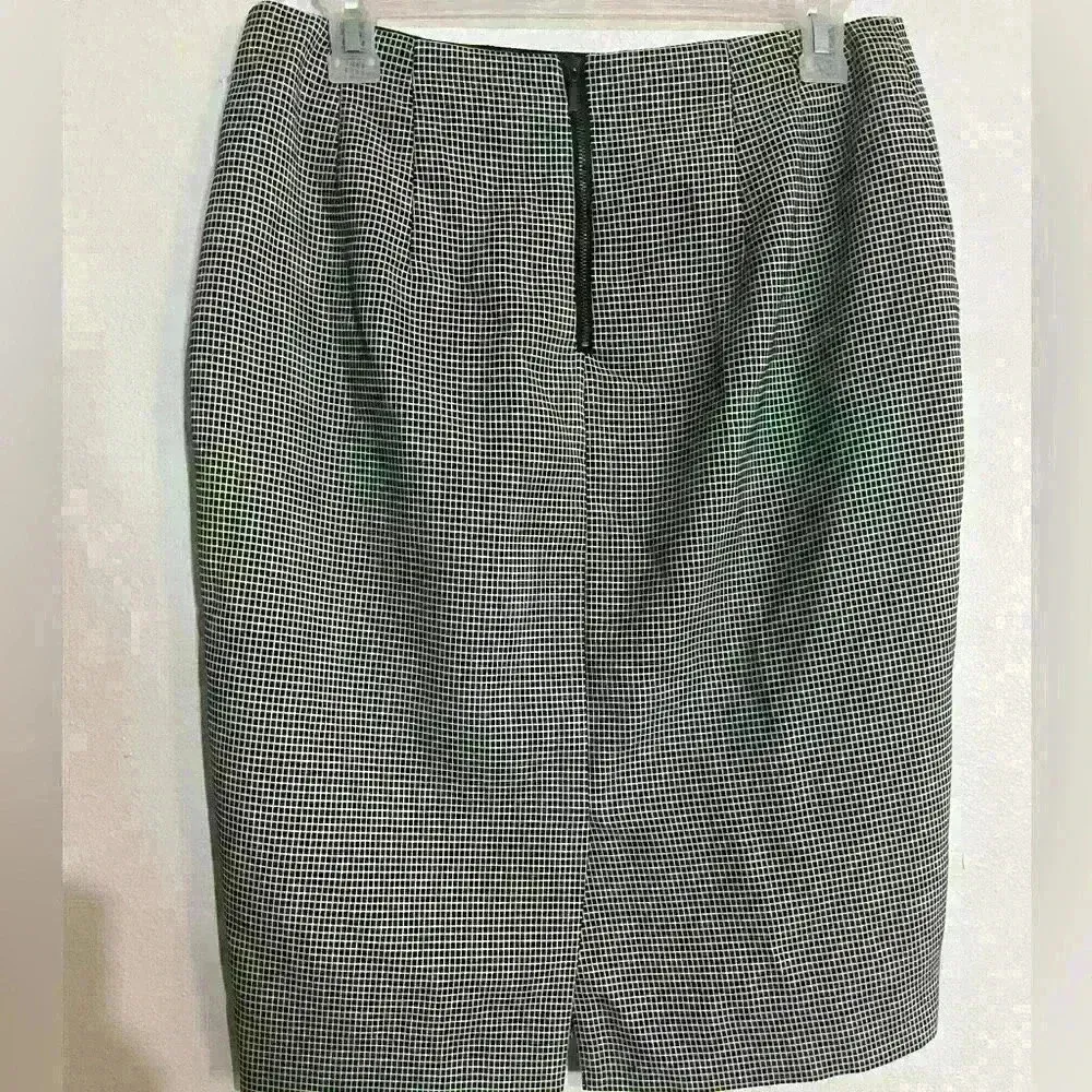 The Limited Black & White Grid Pencil Skirt - Image 2