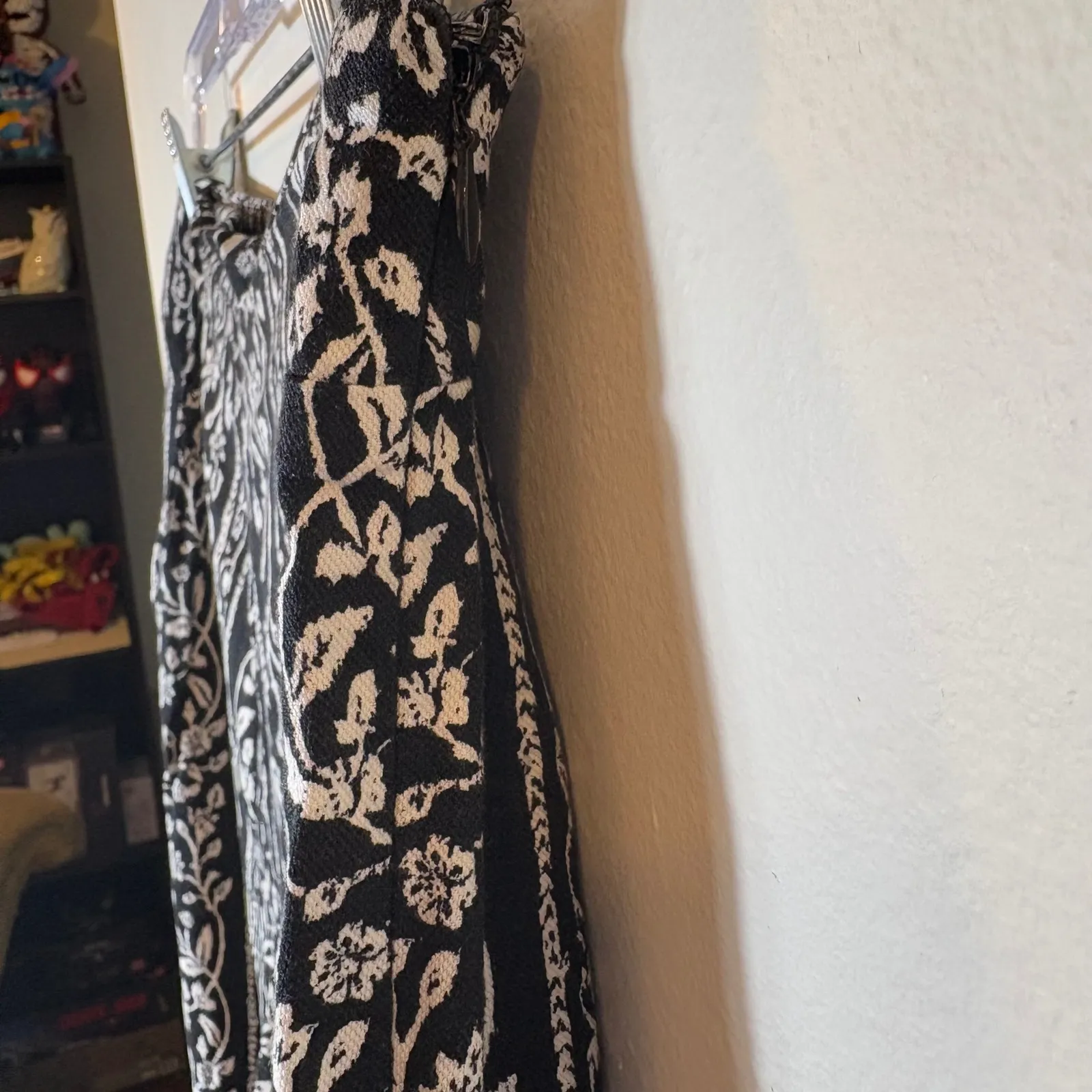 Abercrombie & Fitch‎ Black Floral Print Wide Leg Boho Casual Pants Size 2 - Image 4