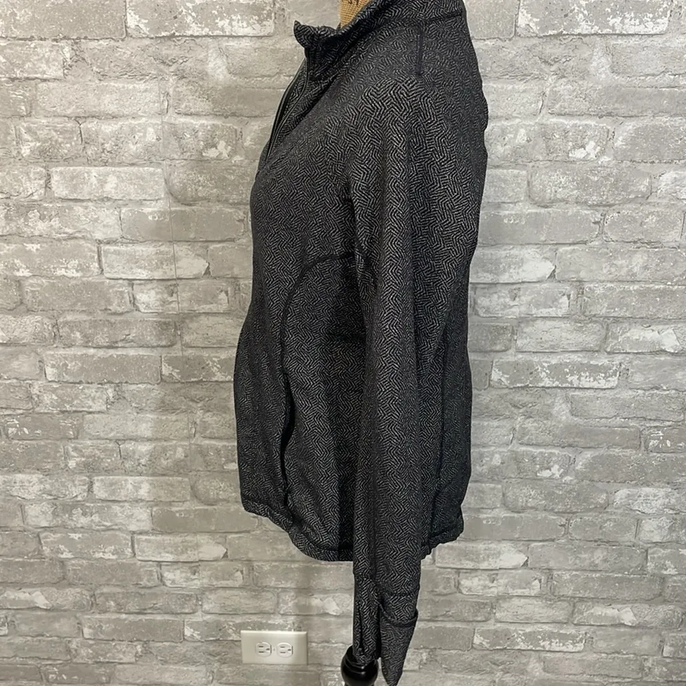 Athleta Black Print Zip Up Jacke - Image 4