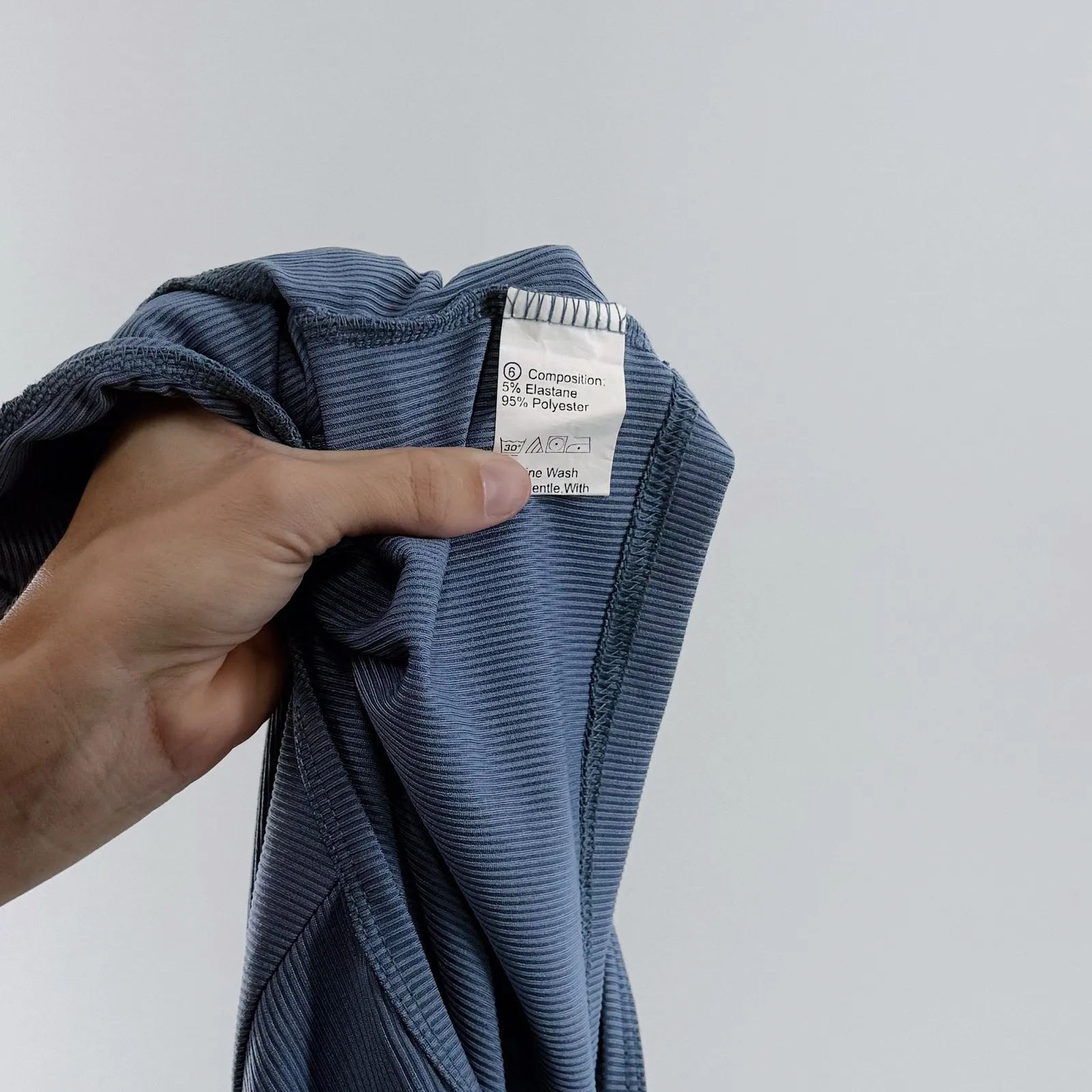 Women’s Blue O-Ring Long Sleeve Tie Wrap Crop Top Size Small - Image 2