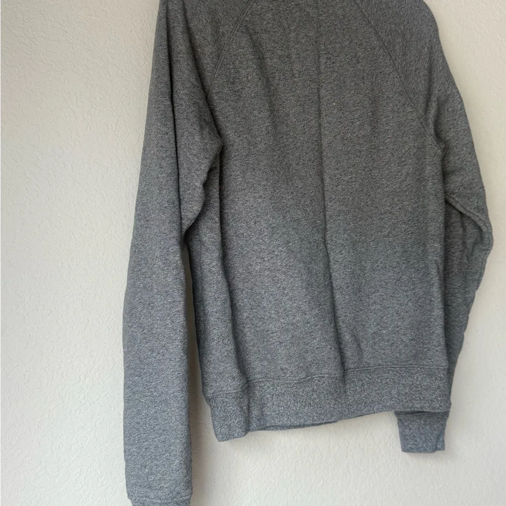 Disneyland Mickey Mouse Grey Sweatshirt Crewneck - Image 6