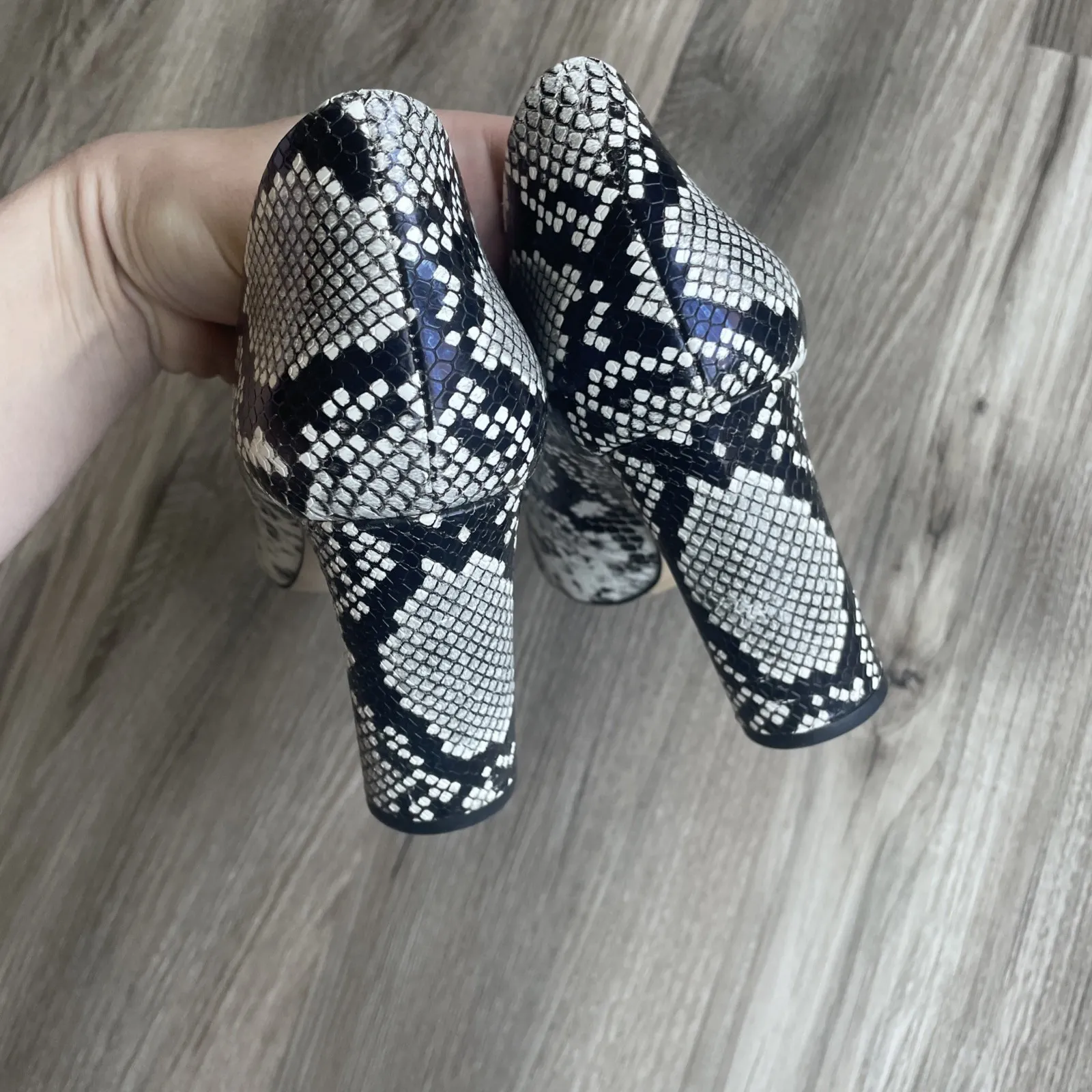 Aldo Cassedy Snake Print Heels‎ Pumps Shoes Size 8.5 Mobwife Bold Art Point Toe - Image 5