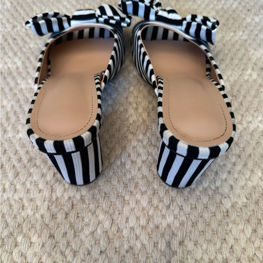 Striped Black and White Bow Heels woman’s 39 Size 8 - Image 4