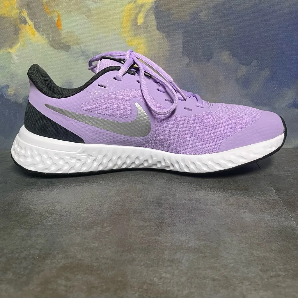 Nike Revolution 5 Women’s Lilac Running Shoes Size 8 - Image 12