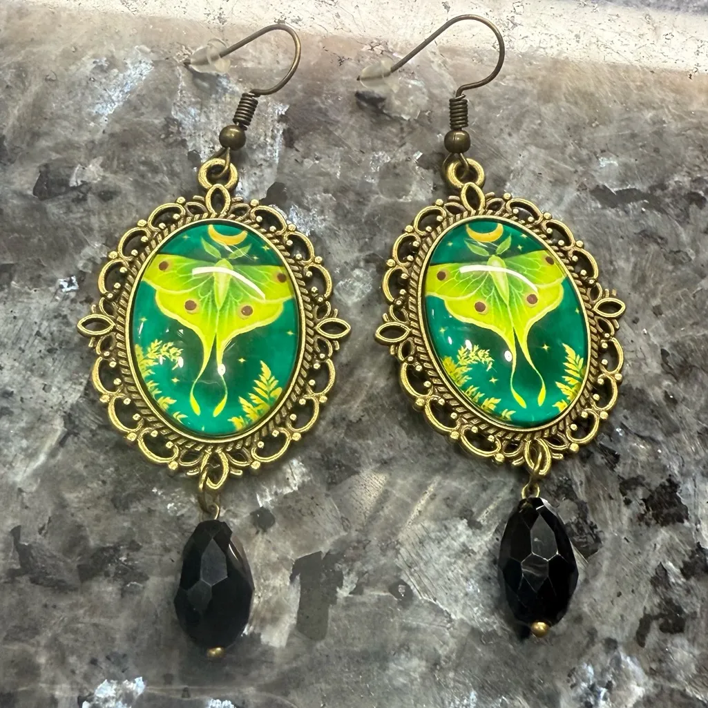 2/$29 or 3/$39 NWOT Gold, Green & Black Detailed Dangling Moth Earrings - Image 3